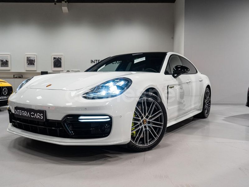 PORSCHE Panamera 4S EHybrid