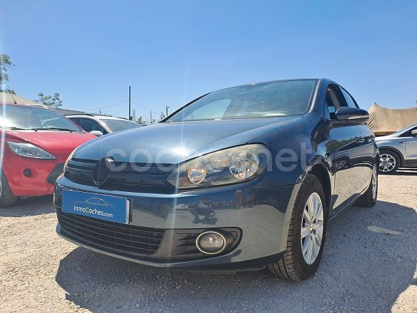 VOLKSWAGEN Golf 1.6 TDI BlueMotion