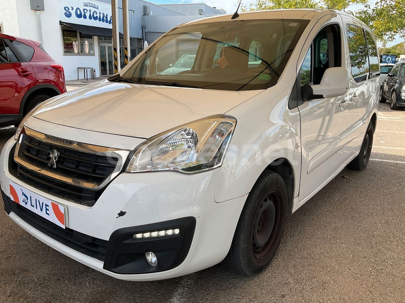 PEUGEOT Partner TEPEE Active 1.2 PureTech 110