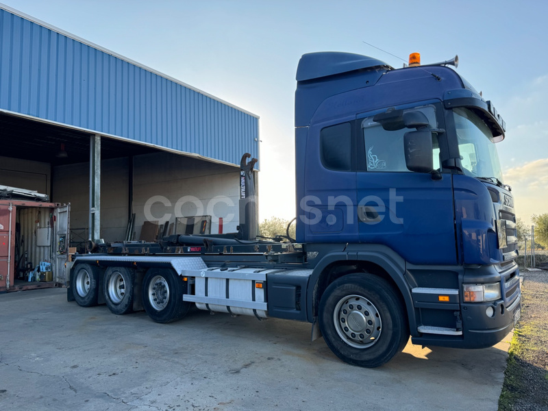 SCANIA 500 CV. 8x2. Multilift 21 ton. 4 ejes.