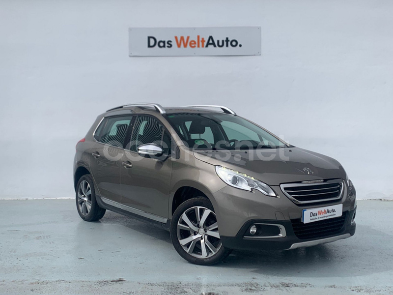 PEUGEOT 2008 Allure 1.2 PureTech 110 SS