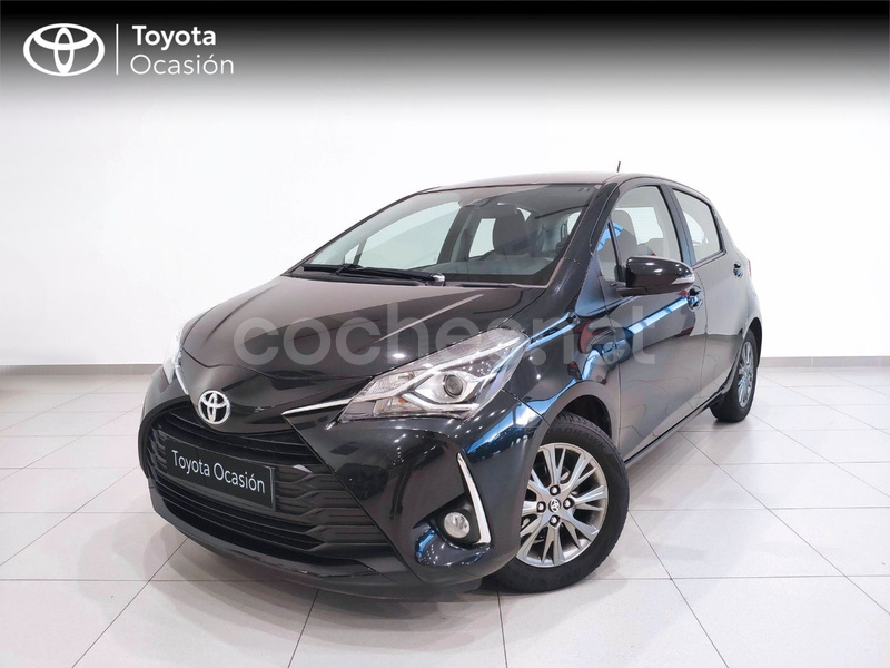 TOYOTA Yaris 1.0 70 Active