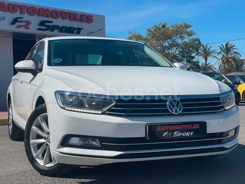 VOLKSWAGEN Passat Advance 2.0 TDI DSG