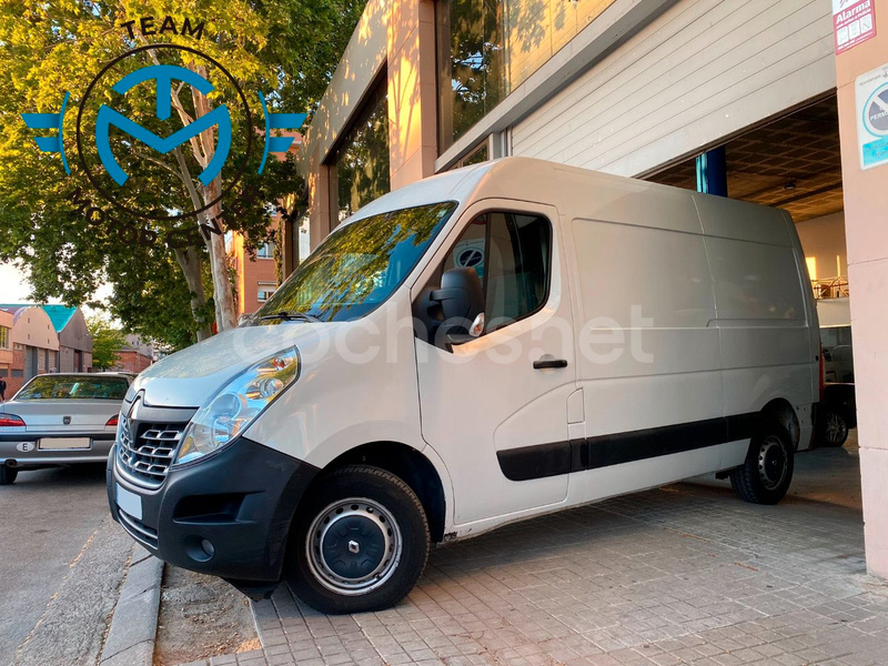 RENAULT Master Furgon T L2H2 3300 dCi