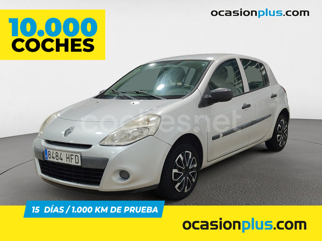 RENAULT Clio Authentique 1.2 75 eco2 E5