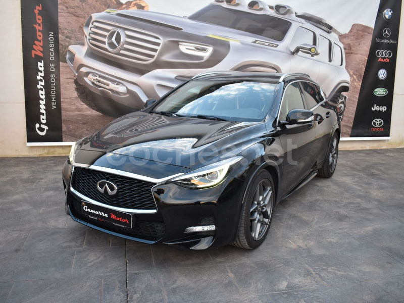 INFINITI Q30 2.2D SPORT 7DCT AWD