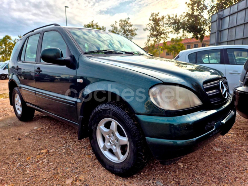 MERCEDES-BENZ Clase M ML 270 CDI