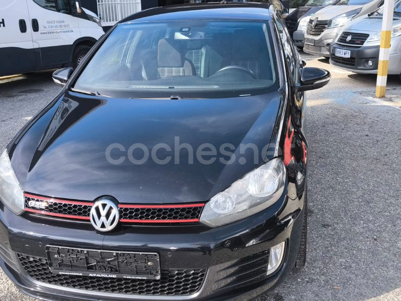 VOLKSWAGEN Golf 2.0 TSI DSG 6 vel GTI