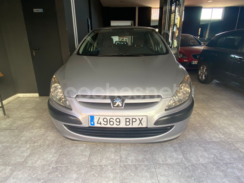 PEUGEOT 307 2.0 HDi 110 XR