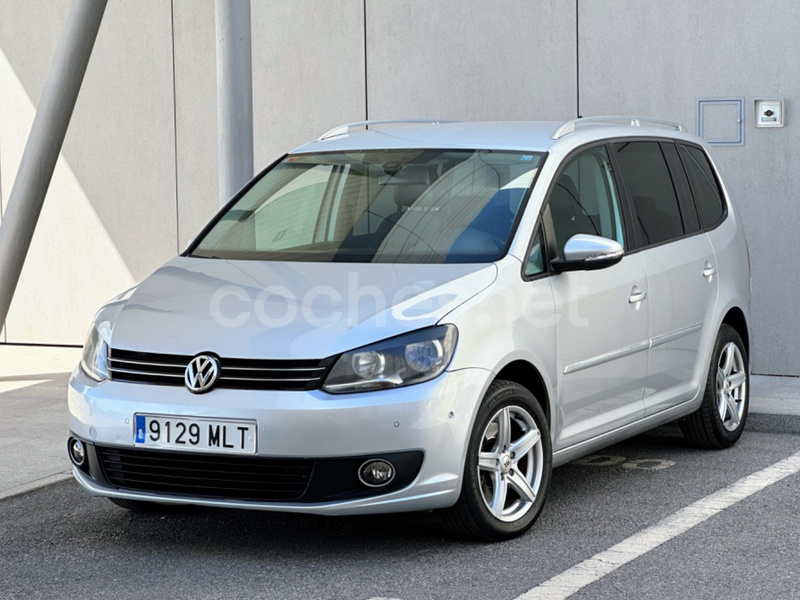 VOLKSWAGEN Touran 2.0 TDI DSG Advance