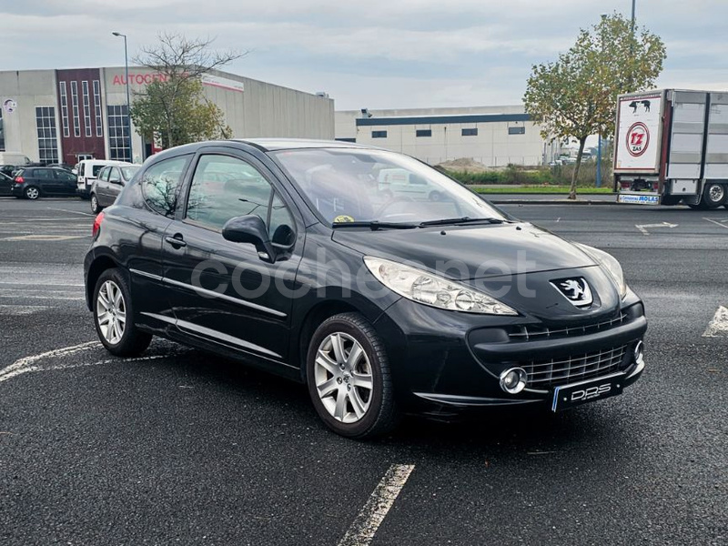 PEUGEOT 207 Sport 1.6 HDI 90