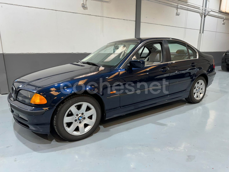 BMW Serie 3 328I