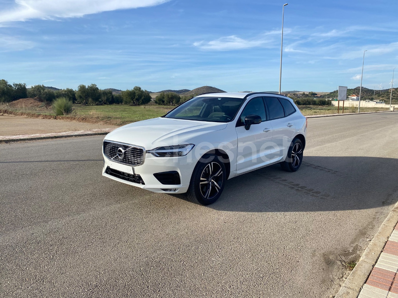 VOLVO XC60 2.0 T4 RDesign Auto