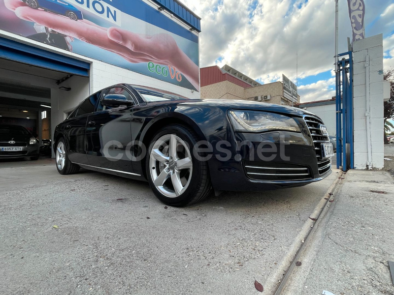 AUDI A8 4.2 FSI quattro tiptronic