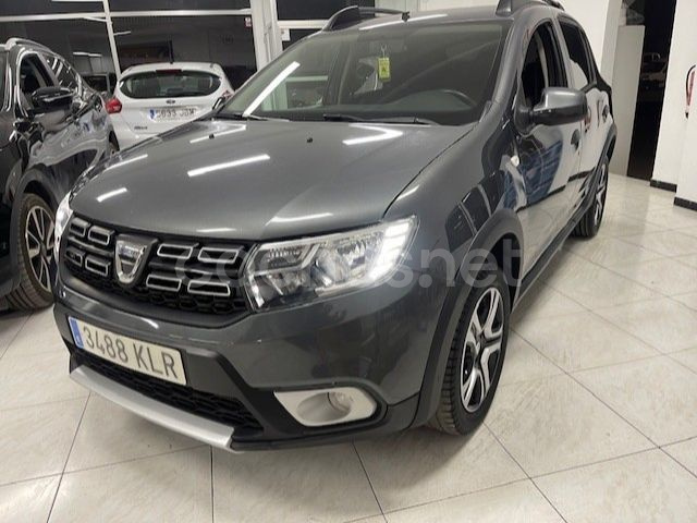 DACIA Sandero Stepway Essential 1.0 18