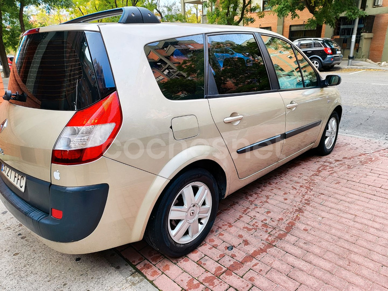 RENAULT Grand Scénic Expression 7 plazas 1.5dCi105 EU4