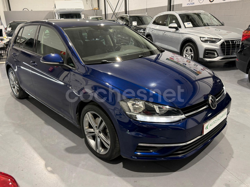 VOLKSWAGEN Golf Advance 2.0 TDI