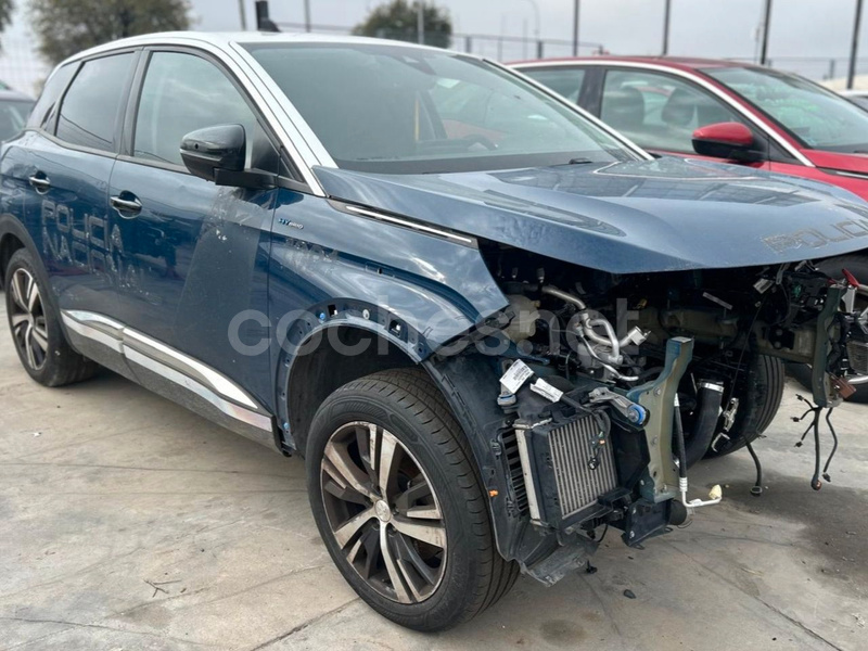 PEUGEOT 3008 Hybrid 225 eEAT8 Allure