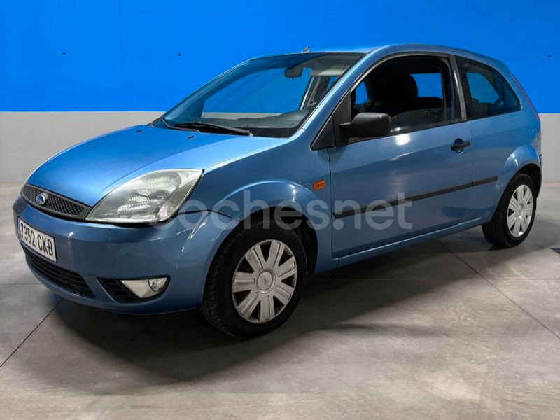 FORD Fiesta 1.4 Trend Coupe