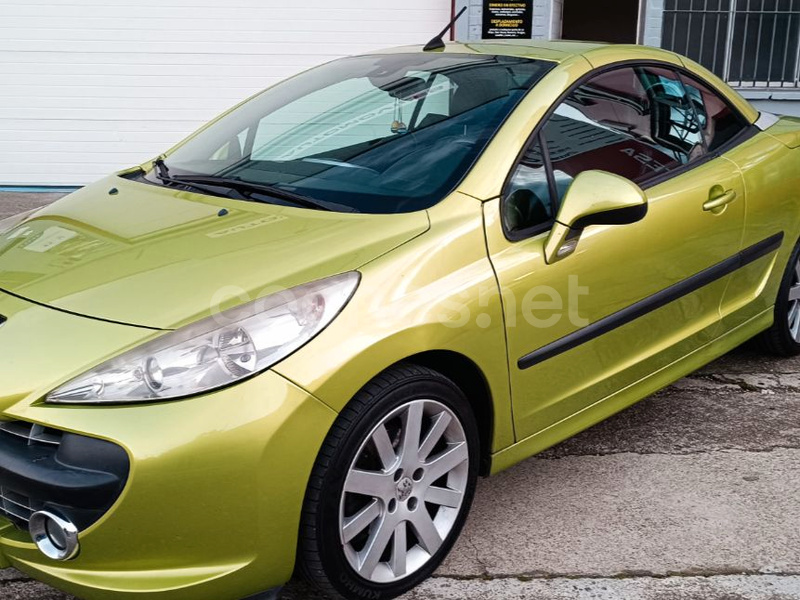 PEUGEOT 207 CC Sport 1.6 HDI 110 FAP