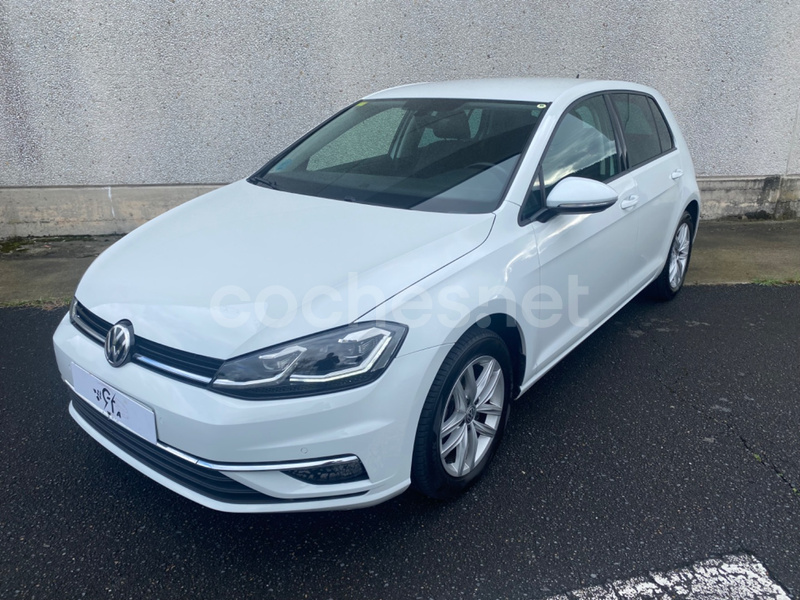 VOLKSWAGEN Golf Advance 1.6 TDI