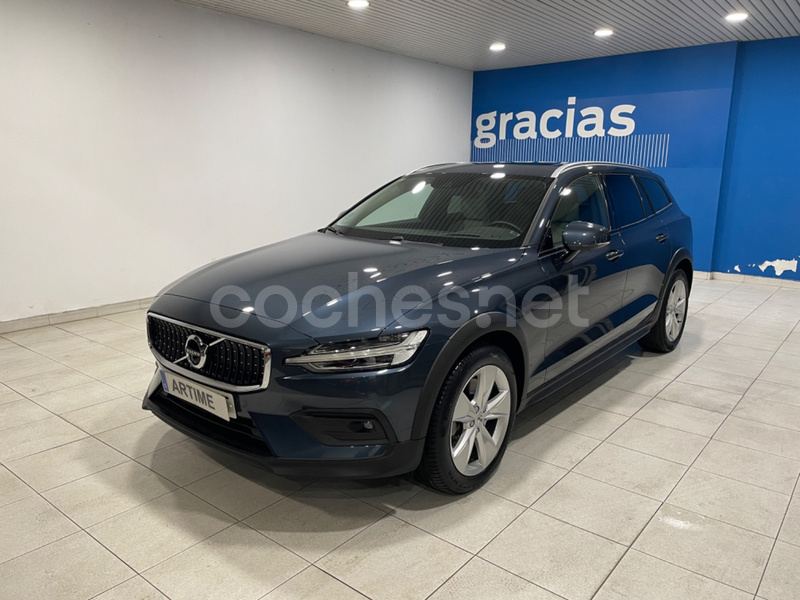 VOLVO V60 Cross Country 2.0 T5 AUTO