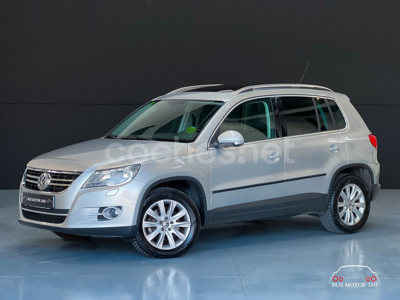 VOLKSWAGEN Tiguan 2.0 TDI Country