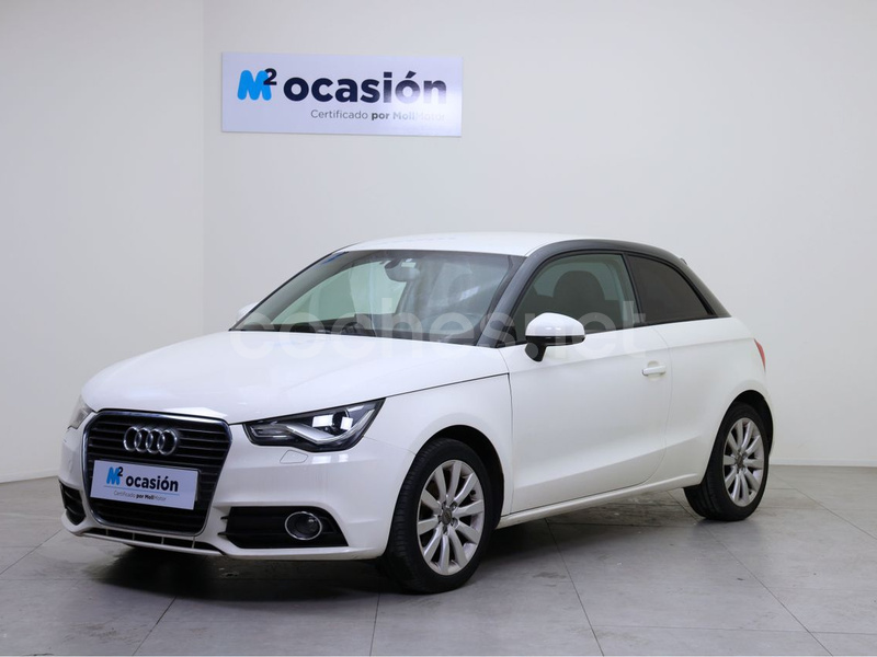 AUDI A1 1.4 TDI ultra S tronic Adrenalin