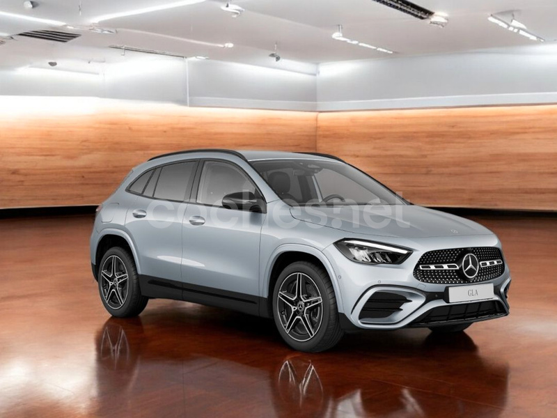 MERCEDES-BENZ GLA GLA 250e