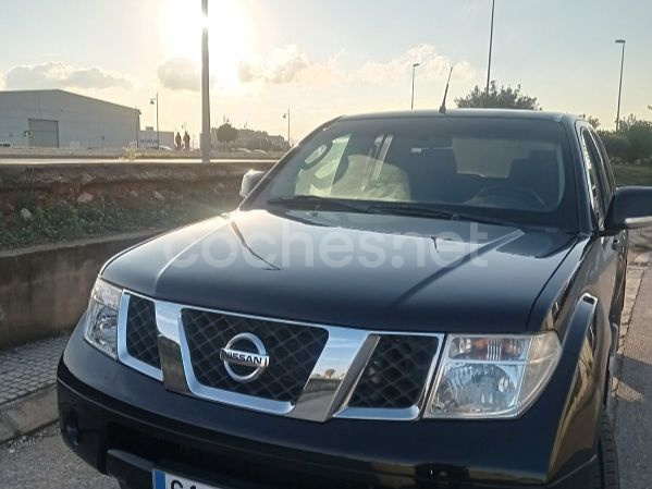 NISSAN Navara 2.5dCi XE Doble Cabina 4X4