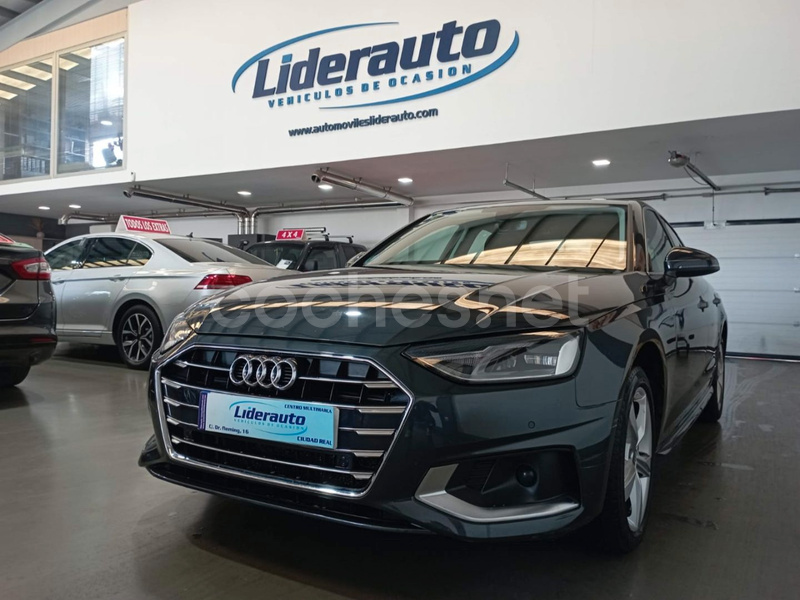 AUDI A4 Advanced 30 TDI S tronic