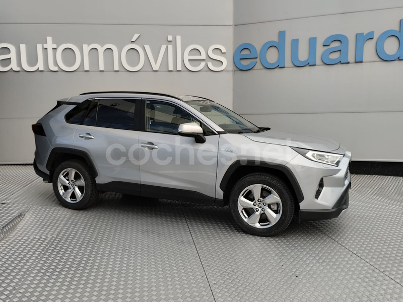 TOYOTA Rav4 2.5l 220H Luxury 4WD