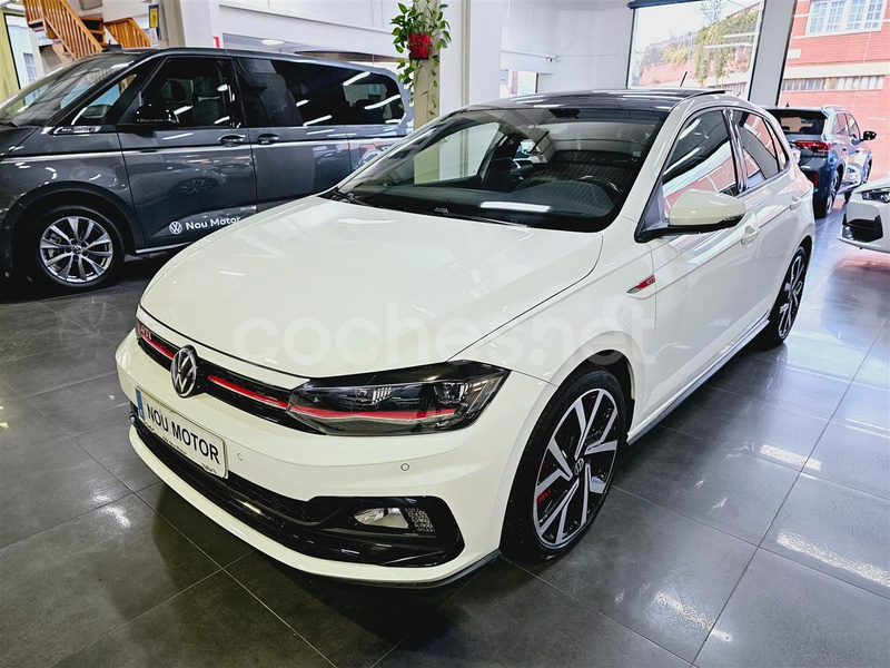 VOLKSWAGEN Polo GTI 2.0 TSI DSG