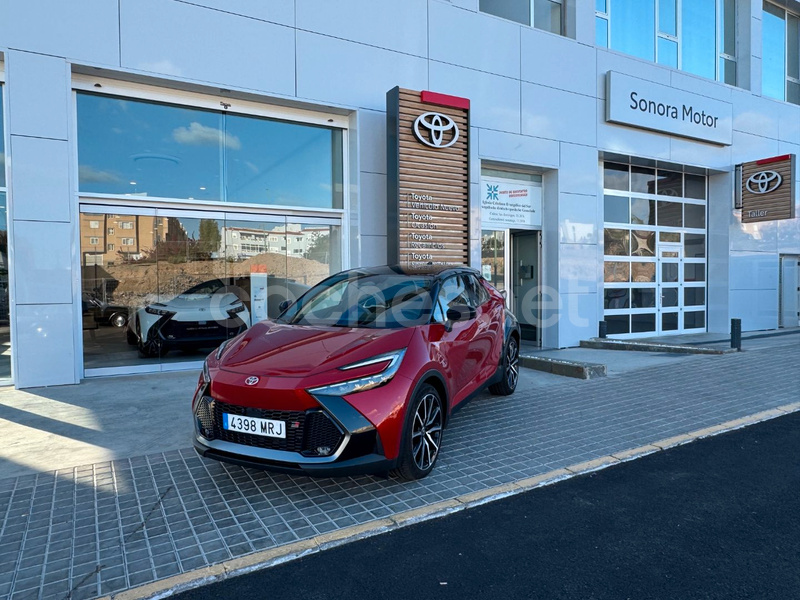 TOYOTA C-HR 2.0 220PH Premiere Edition GR Sport