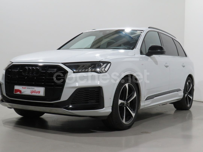 AUDI Q7 Black line plus 50 TDI 210kWq. tip.