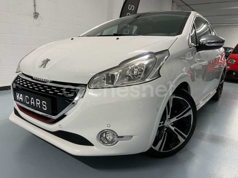 PEUGEOT 208 GTi