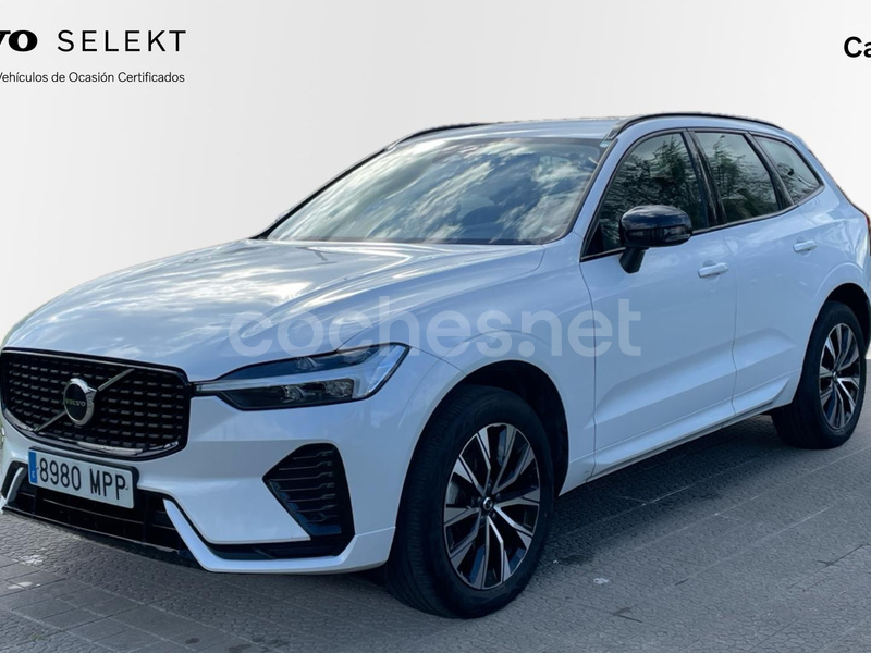 VOLVO XC60 2.0 B4 D Plus Dark Auto