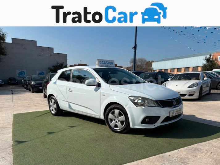 KIA pro_cee'd 1.6 CRDi Concept