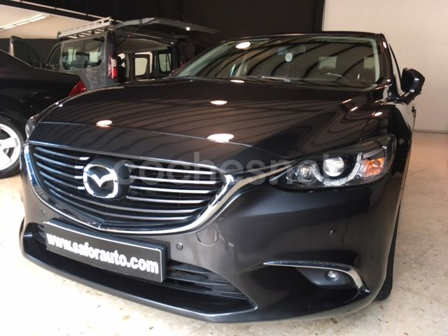 MAZDA Mazda6 2.2 SKYACTIVED Evolution