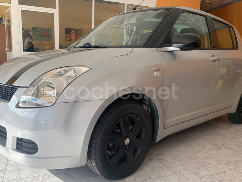 SUZUKI Swift 1.3 DDiS GL