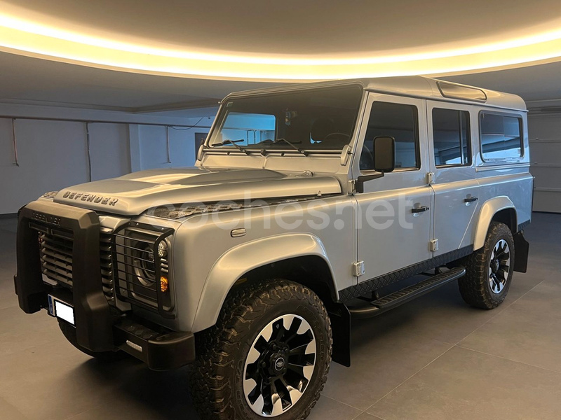 LAND-ROVER Defender 110 SW SE