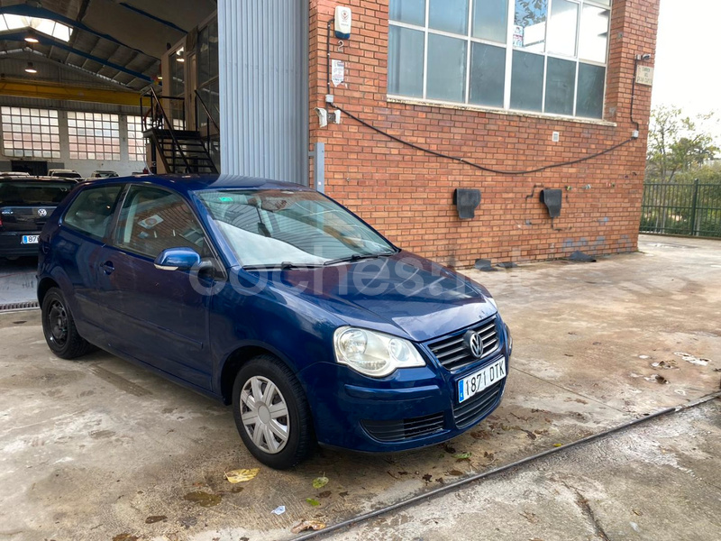 VOLKSWAGEN Polo 1.4 Advance