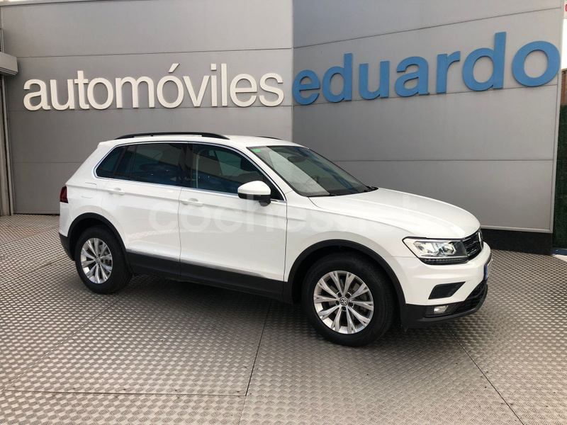 VOLKSWAGEN Tiguan Advance 2.0 TDI DSG