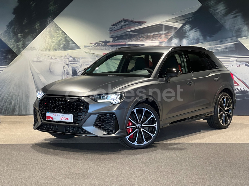 AUDI Q3 RS 2.5 TFSI quattro