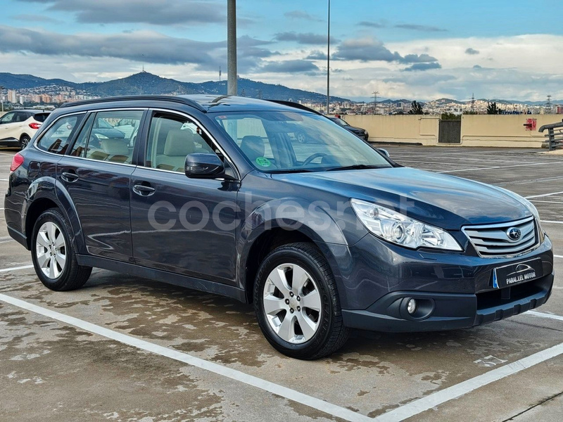 SUBARU Outback 2.5i Limited Plus