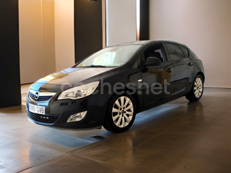 OPEL Astra 1.7 CDTi 110 CV Enjoy