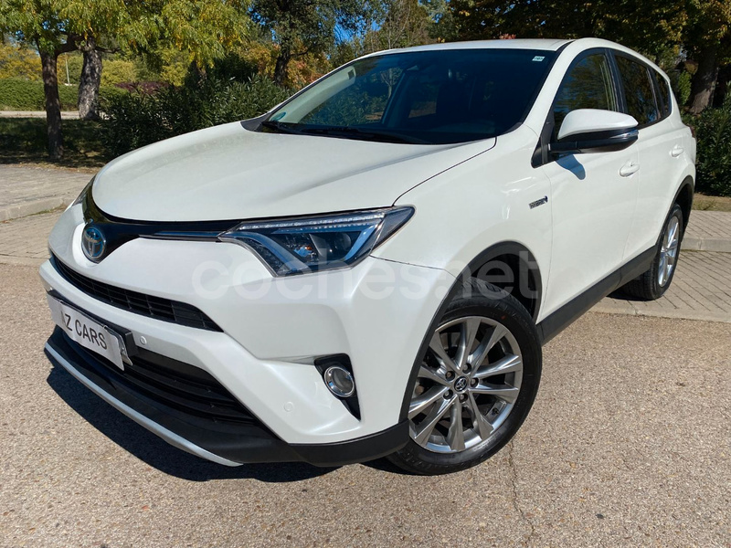 TOYOTA Rav4 2.5l hybrid 2WD Advance