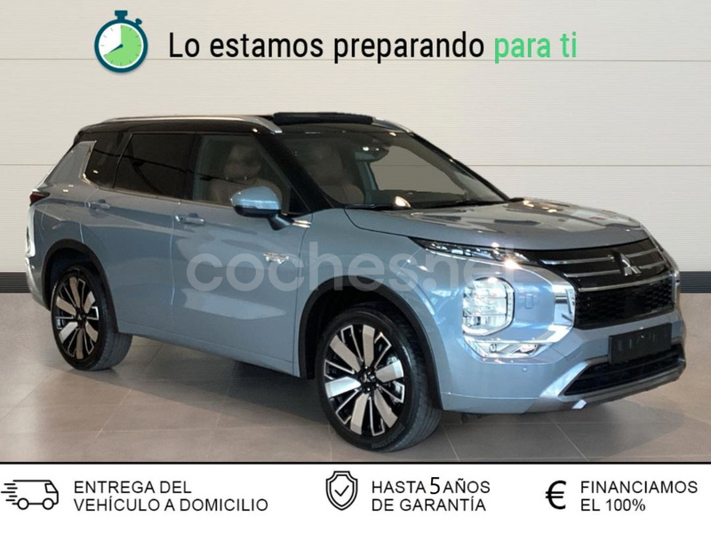 MITSUBISHI Outlander PHEV First Edition 4WD