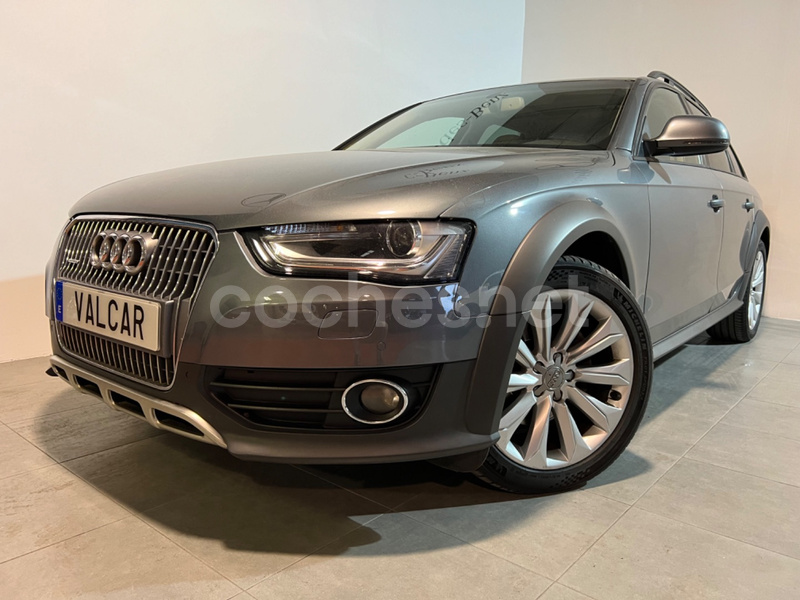 AUDI A4 Allroad Quattro 3.0 TDI S tronic quattro