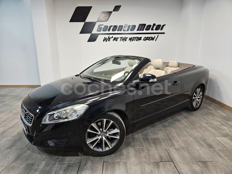 VOLVO C70 2.0 D4 Momentum Auto